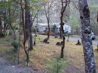 620 Greens Creek Rd, Grants Pass, OR 97527