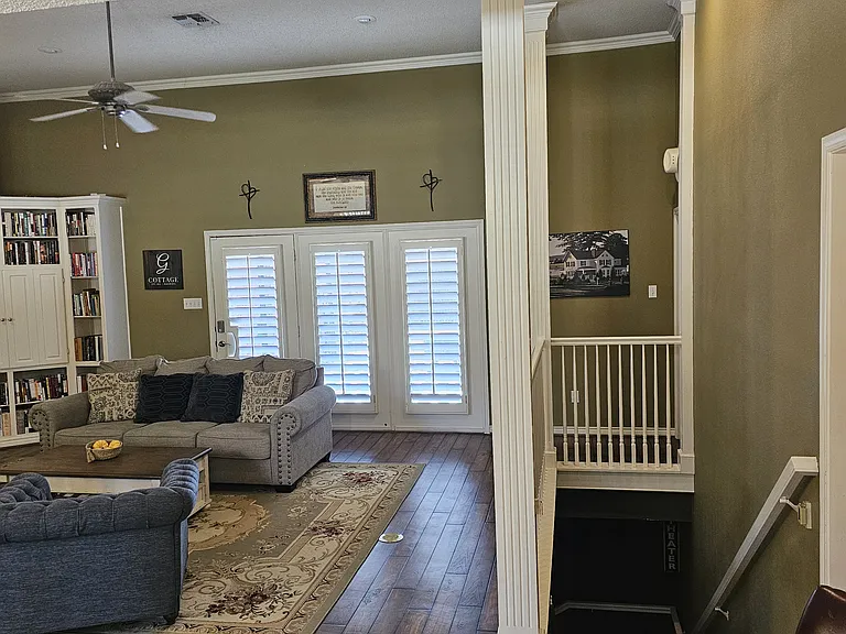 10306 York Ave — Photo 21