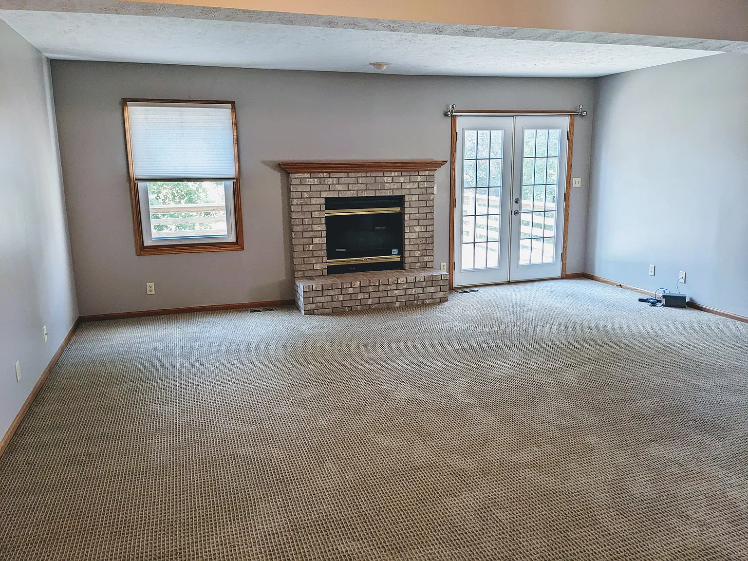 2 bed, 1280 sqft, $1,495 — Photo 2