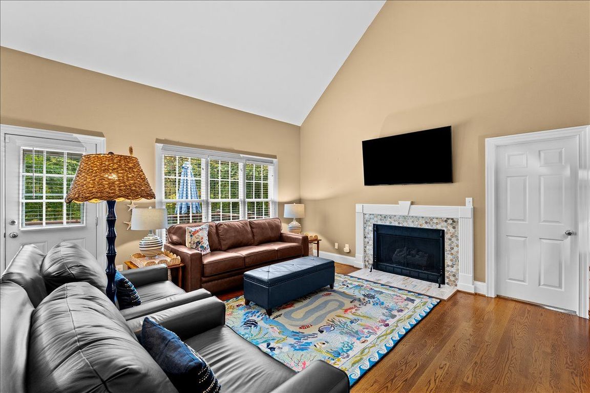 next background image