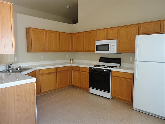 265 Datura St — Photo 2
