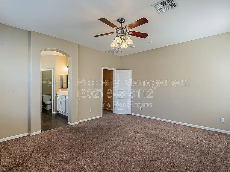2078 E Flint St — Photo 21