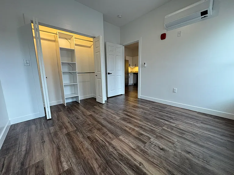 84 Main St #2 — Photo 7