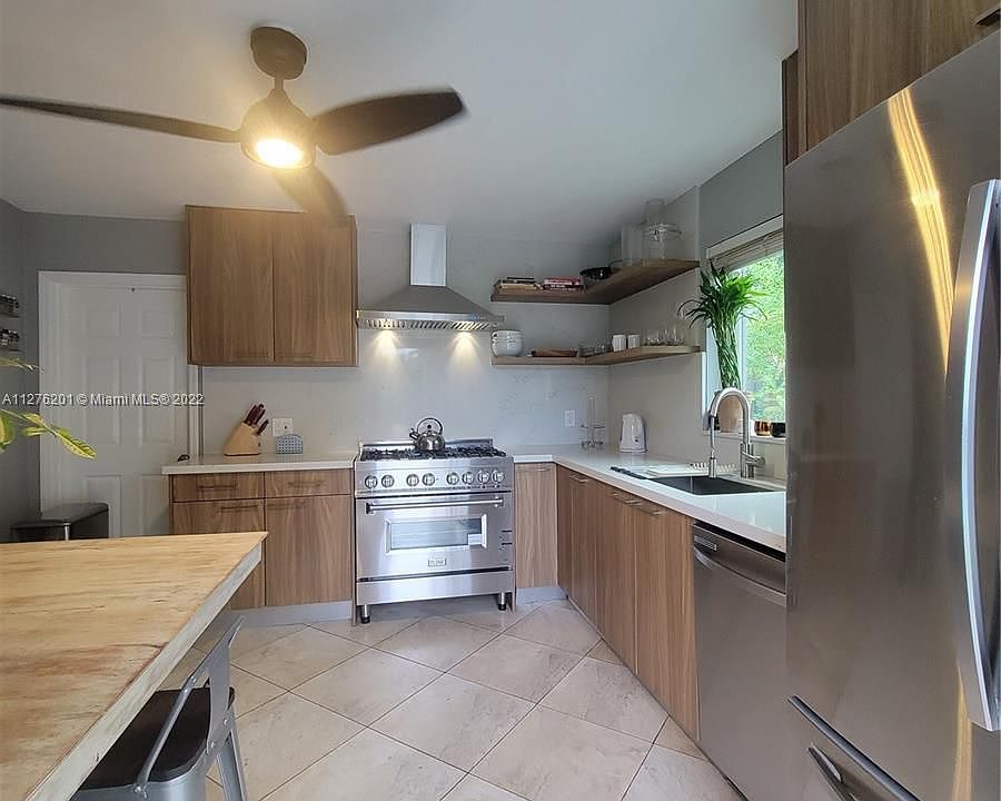 1st image of 12125 NE 2nd Ave #12125
