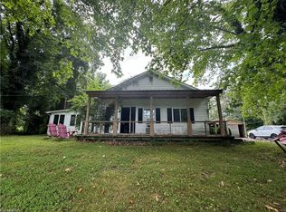 551 Allred Mill Rd, Mount Airy, NC 27030