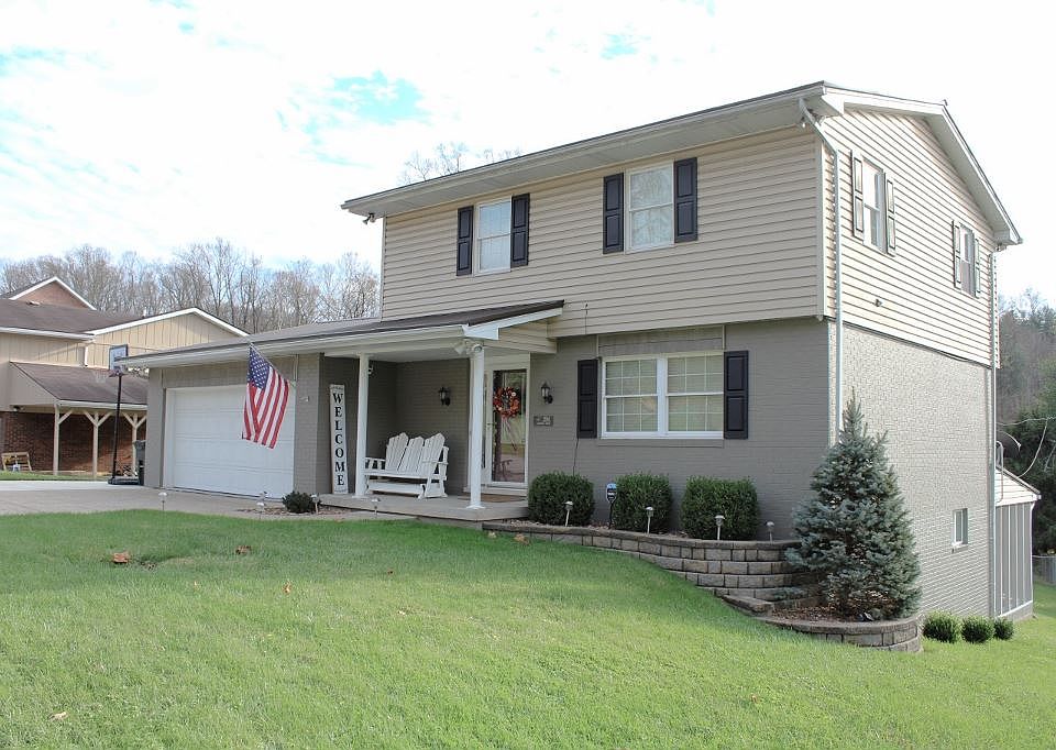 1st image of 204 Orchard Dr