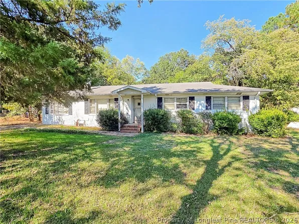 4609 Rosehill Rd, Fayetteville, NC 28311