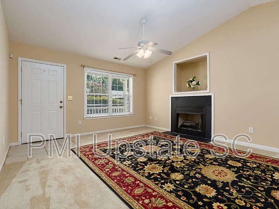 2nd image of 846 W Emerald Springs Dr