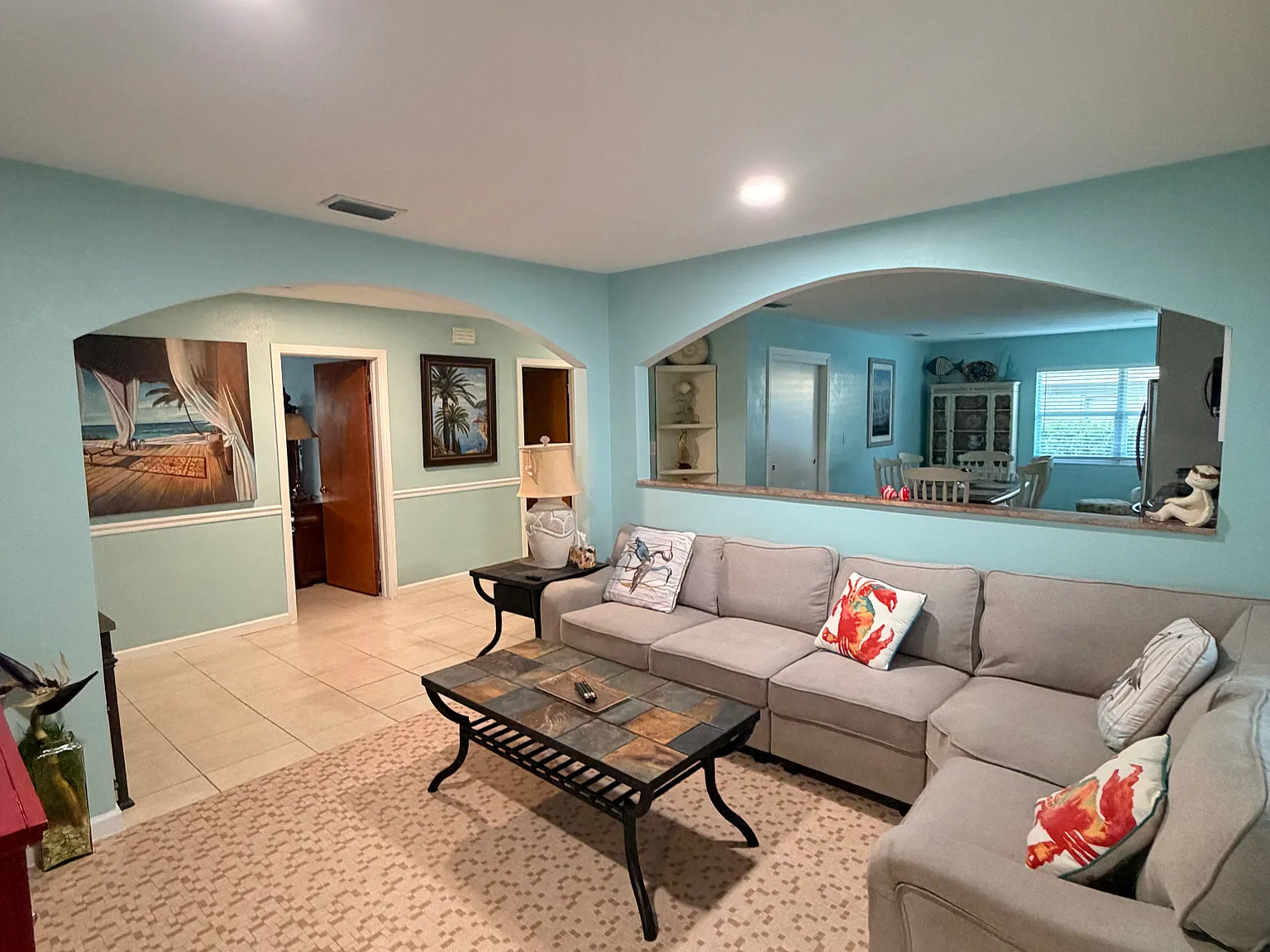3 bed, 1599 sqft, $3,200 — Photo 3