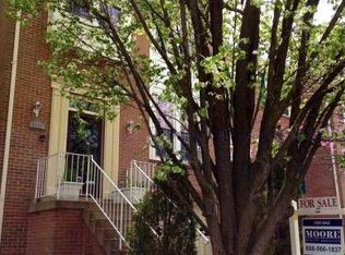 5727 Wood Creek Ln, Centreville, VA 20120