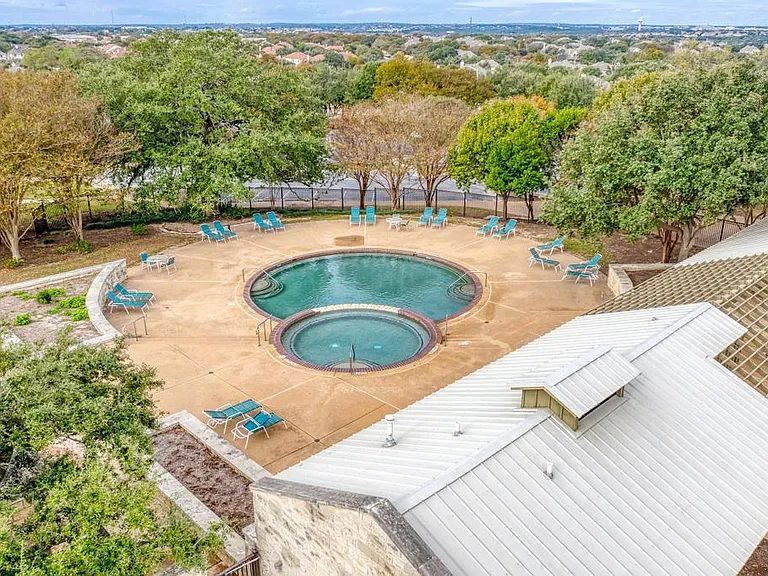 14428 Lilley Brook Cv — Photo 36