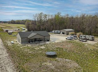 1560 White Oak River Rd, Maysville, NC 28555