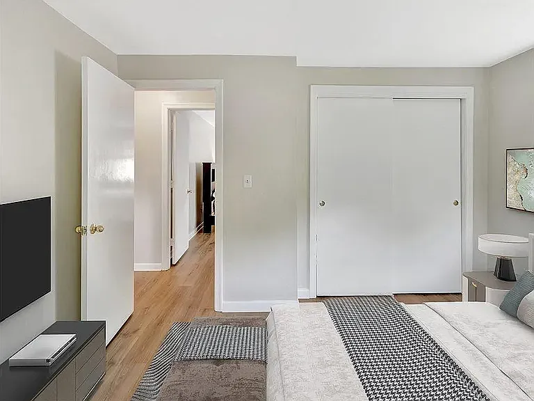 24 River St #4 — Photo 16