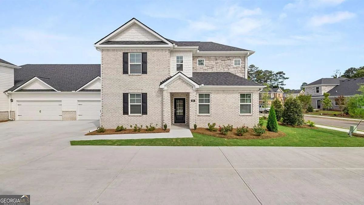 530 Silver Moon Dr photo 1