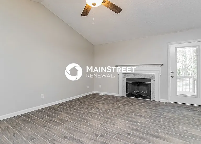 6408 Silver Spring Ct — Photo 4