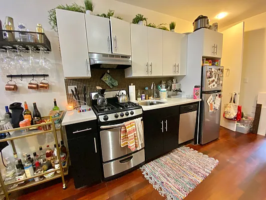 Rented by Simply Brooklyn Realty Inc | media 17