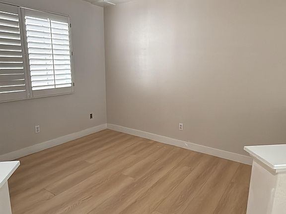 4th image of 7700 Via Paseo Ave