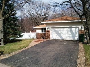 1040 106th Ave NW, Coon Rapids, MN 55433