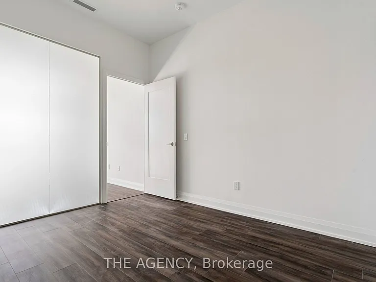 20 Soudan Ave #Penthouse 03 — Photo 26