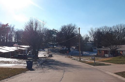 2nd image of 4172 Lockport Dr