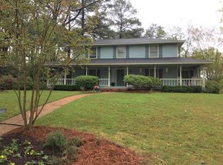 128 Longwood Dr, Clinton, MS