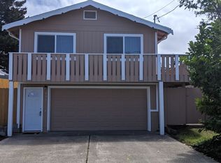 335 S Wasson St, Coos Bay, OR 97420