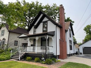 1220 Warren Ave, Downers Grove, IL 60515