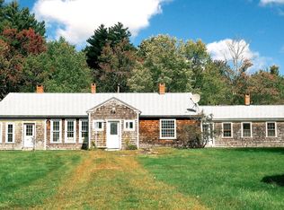 16 West St, Petersham, MA 01366