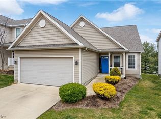 5284 Deer Trace Dr, Kent, OH 44240