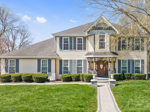 2409 Marshall Ct, Naperville, IL 60565
