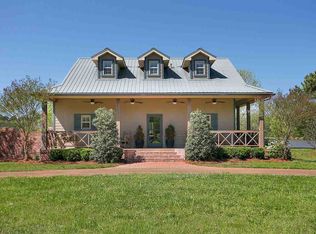 165 Anna Ln, Camden, MS 39045