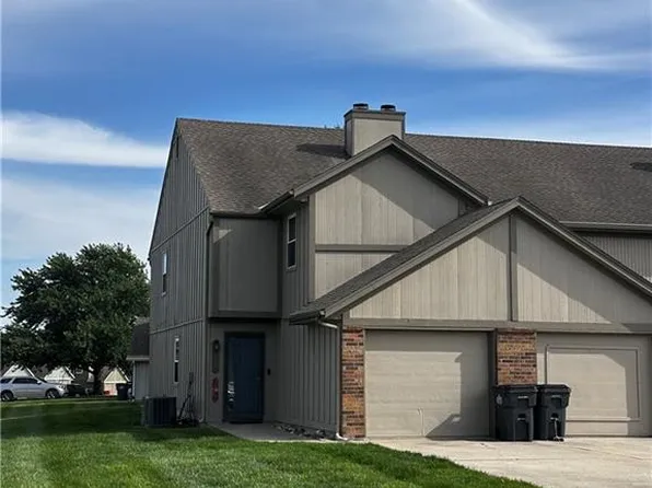 527 NE 6th St APT A, Blue Springs, MO 64014
