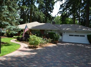 1116 C Ave, Lake Oswego, OR 97034