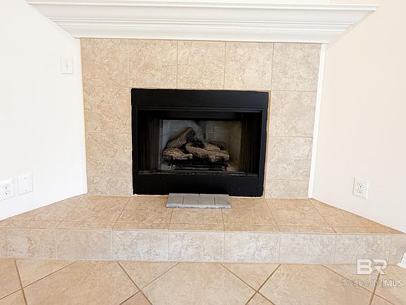 5th image of 7332 Raintree Ln