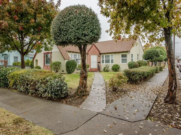 600 1st St, Winters, CA 95694