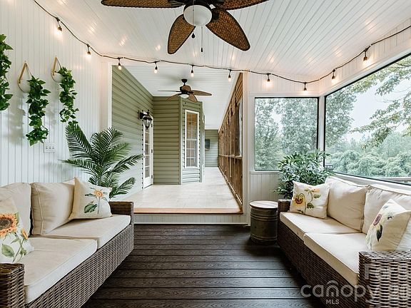 4th image of 110 Mandy Ln