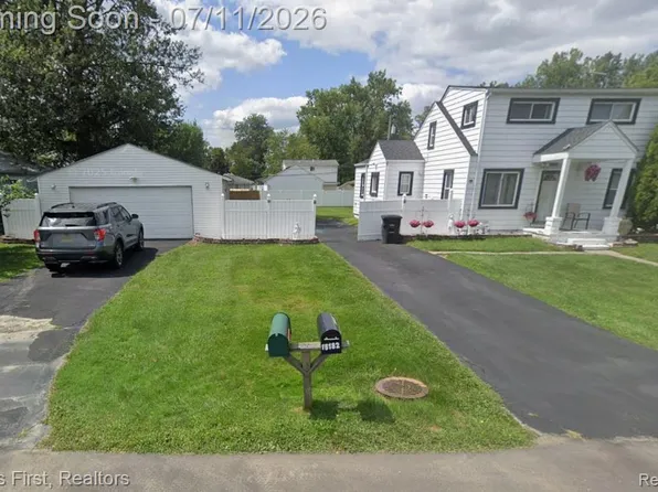 15182 Cooper St, Taylor, MI 48180