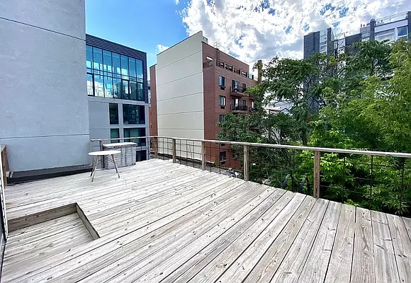 Rented by Nolita Group | media 7