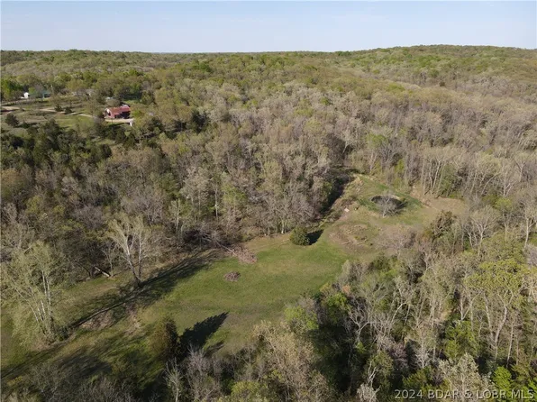 27407 Montrose Dr, Rocky Mount, MO 65072