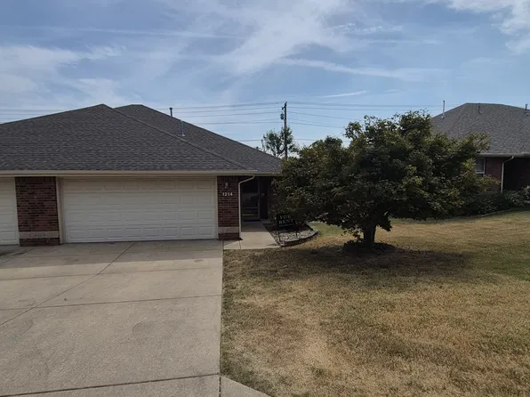 1214 Ozark Ave, Mountain Home, AR 72653