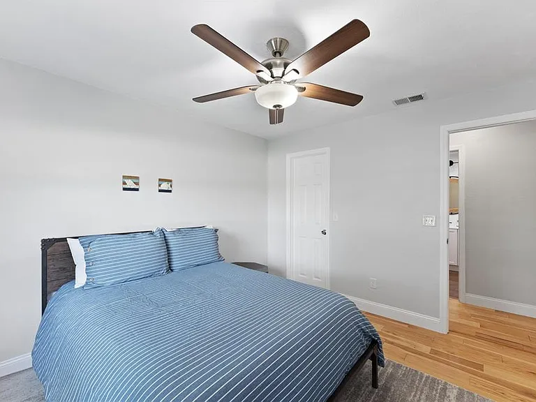 909 Bentwood Ln #1 — Photo 12