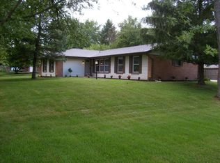 8737 Meadow View Dr, West Chester, OH 45069