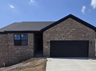 913 Olympic Ct, Richmond, KY 40475