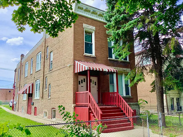 6712 S Wabash Ave APT 1 photo 1