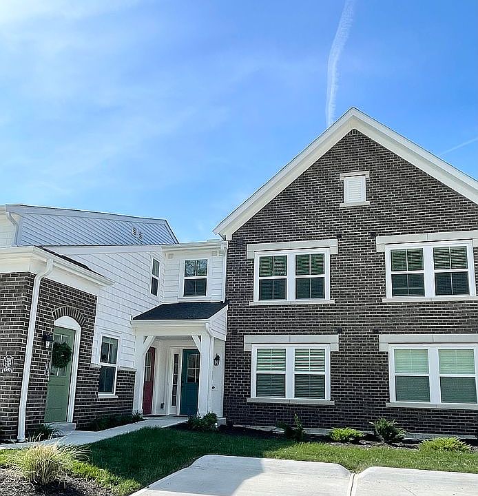 1st image of 4590 Bentwood Hills Dr