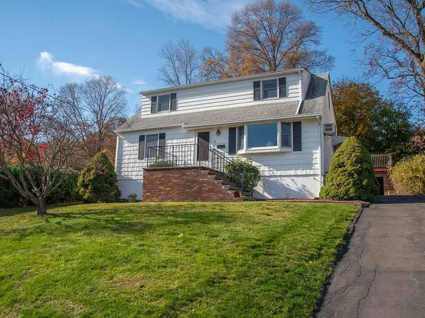 13 S Park Avenue, Nanuet, NY 10954