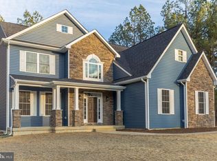 Robbers Roost Ct, Waldorf, MD 20601