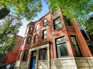 730 W Aldine Ave #2, Chicago, IL 60657
