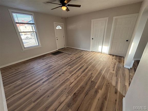 3rd image of 2317 Chestnut St