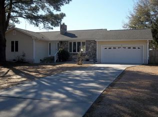 103 Pine Needle Cir, Swansboro, NC 28584
